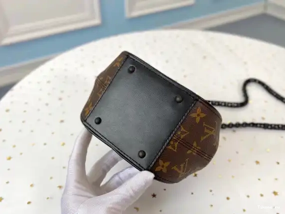 Cheap LOUIS VUITTON BOURSICOT BC 0521